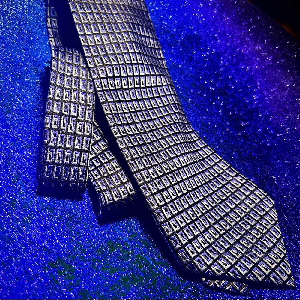 Crazy Horse by Claiborne neck tie